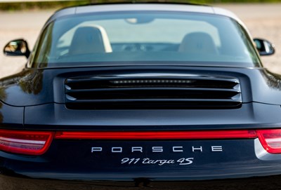 Lot 199 - 2015 Porsche 911/991.1 Carrera 4S Targa