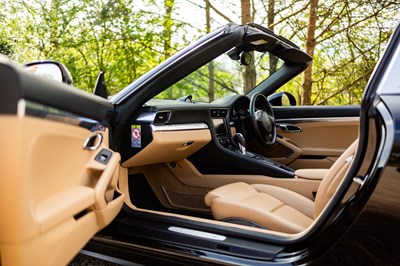 Lot 199 - 2015 Porsche 911/991.1 Carrera 4S Targa