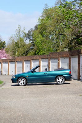 Lot 107 - 1997 Ford Escort Ghia Cabriolet