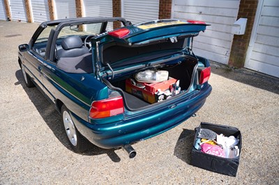 Lot 107 - 1997 Ford Escort Ghia Cabriolet