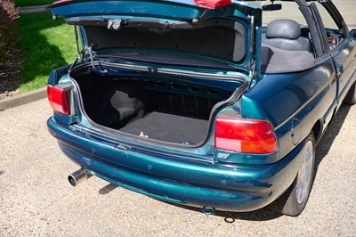 Lot 107 - 1997 Ford Escort Ghia Cabriolet