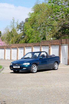 Lot 107 - 1997 Ford Escort Ghia Cabriolet
