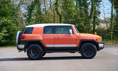 Lot 218 - 2013 Toyota FJ Cruiser