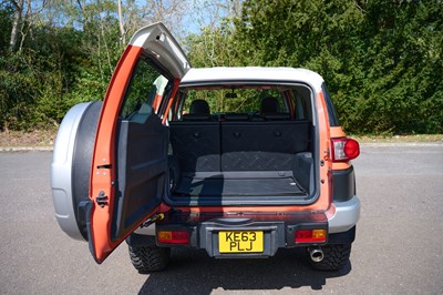 Lot 218 - 2013 Toyota FJ Cruiser