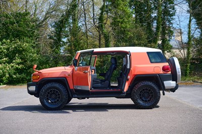 Lot 218 - 2013 Toyota FJ Cruiser