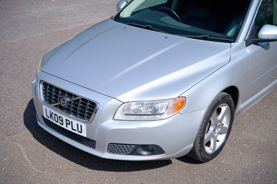 Lot 253 - 2009 Volvo V70 SE Auto
