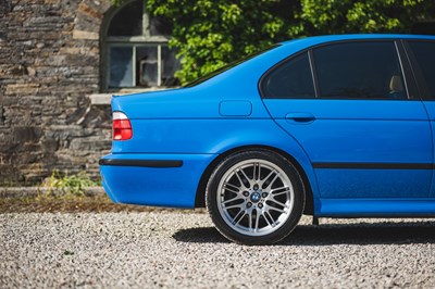 Lot 256 - 2000 BMW 528i Individual