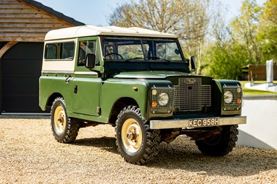Lot 136 - 1970 Land Rover Series IIA 88"
