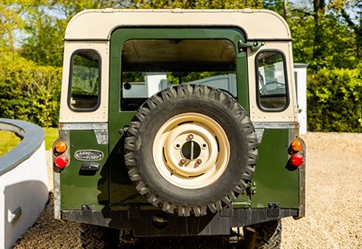 Lot 136 - 1970 Land Rover Series IIA 88"