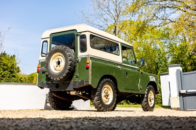 Lot 136 - 1970 Land Rover Series IIA 88"