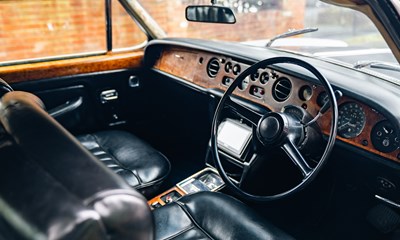 Lot 146 - 1969 Rolls-Royce Silver Shadow Two-Door Saloon by Mulliner Park Ward