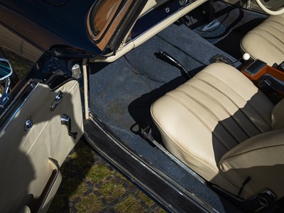 Lot 212 - 1971 Mercedes-Benz 230 SL Pagoda