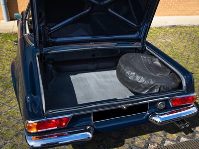 Lot 212 - 1971 Mercedes-Benz 230 SL Pagoda