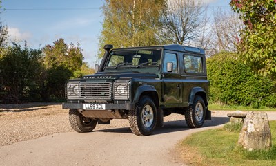 Lot 222 - 2009 Land Rover Defender 90 XS