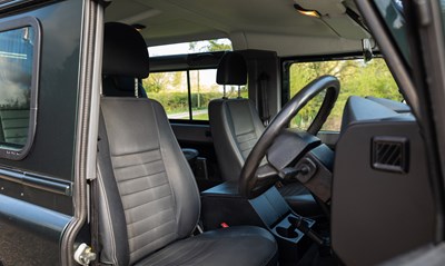 Lot 222 - 2009 Land Rover Defender 90 XS