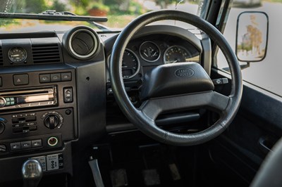 Lot 222 - 2009 Land Rover Defender 90 XS
