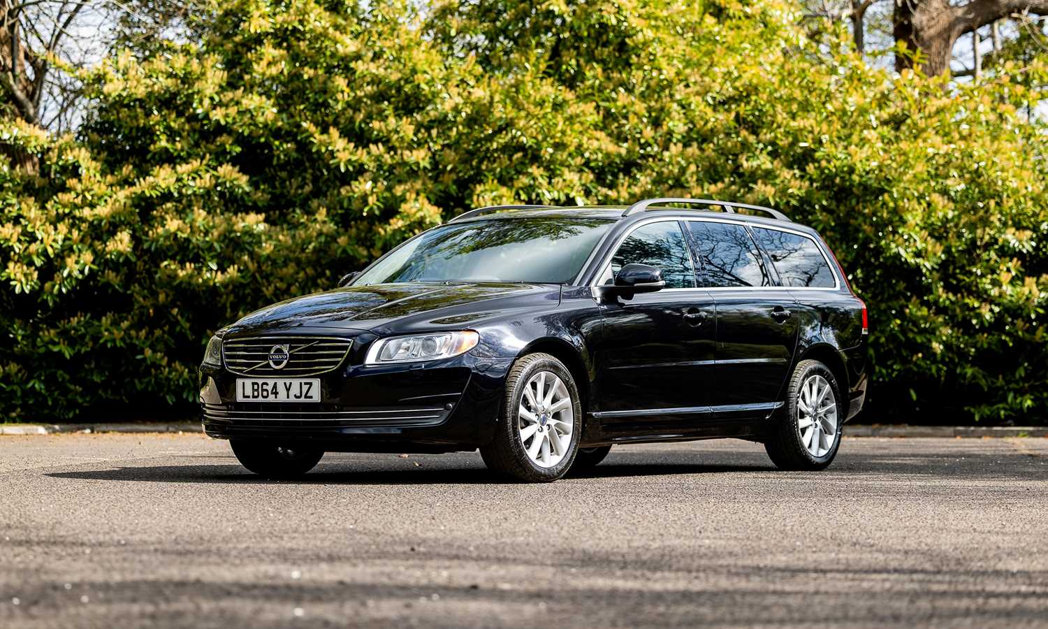 Lot 262 - 2014 Volvo V70