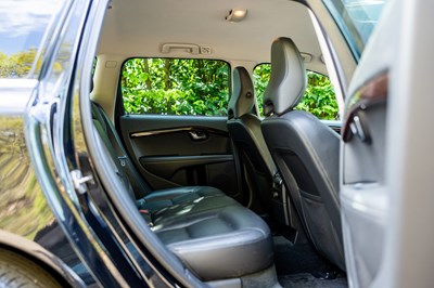 Lot 262 - 2014 Volvo V70