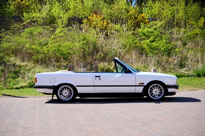 Lot 115 - 1988 BMW E30 325i Convertible