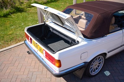 Lot 115 - 1988 BMW E30 325i Convertible