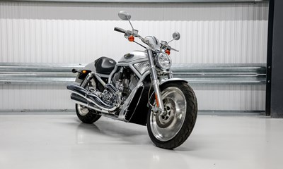Lot 137 - 2003 Harley Davidson V-Rod Anniversary Edition