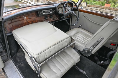 Lot 228 - 1968 Bristol 410