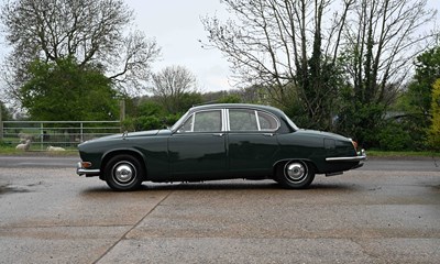 Lot 108 - 1964 Daimler 420 Sovereign
