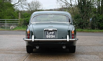 Lot 108 - 1964 Daimler 420 Sovereign
