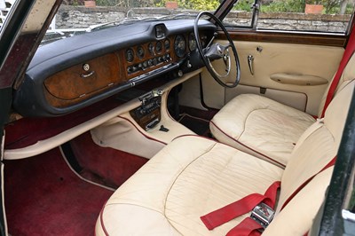 Lot 108 - 1964 Daimler 420 Sovereign