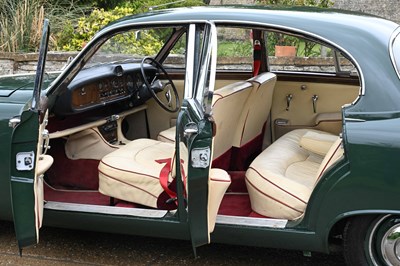 Lot 108 - 1964 Daimler 420 Sovereign