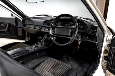Lot 150 - 1989 Porsche 944 S2
