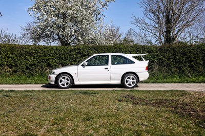 Lot 211 - 1992 Ford Escort RS Cosworth