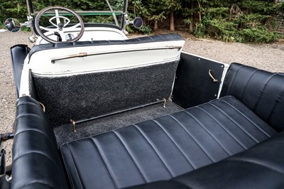 Lot 121 - 1922 Studebaker Light Six Tourer