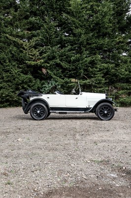 Lot 121 - 1922 Studebaker Light Six Tourer