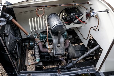 Lot 121 - 1922 Studebaker Light Six Tourer