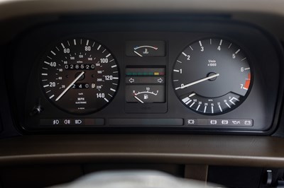 Lot 119 - 1987 BMW E28 518i