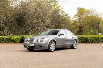 Lot 126 - 2007 Jaguar S-Type R