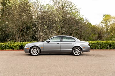 Lot 126 - 2007 Jaguar S-Type R