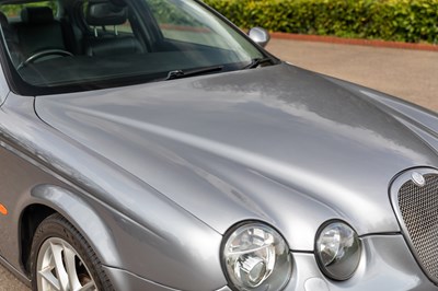 Lot 126 - 2007 Jaguar S-Type R