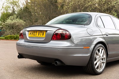 Lot 126 - 2007 Jaguar S-Type R