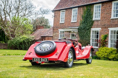 Lot 114 - 1947 Morgan 4/4