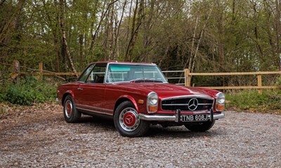 Lot 213 - 1971 Mercedes-Benz 280SL Pagoda