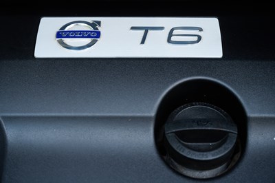 Lot 261 - 2012 Volvo XC60 SE AWD T6 Auto