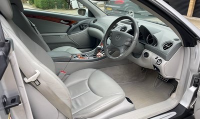 Lot 2003 Mercedes-Benz SL500