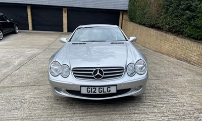 Lot 2003 Mercedes-Benz SL500