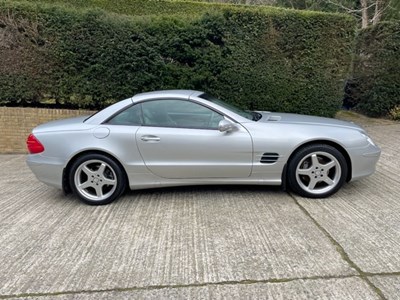 Lot 2003 Mercedes-Benz SL500