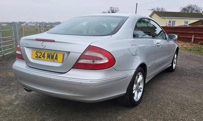 Lot 2003 Mercedes-Benz CLK 320 Elegance