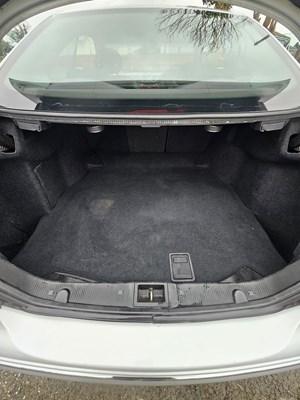 Lot 2003 Mercedes-Benz CLK 320 Elegance