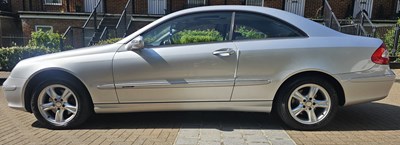 Lot 2003 Mercedes-Benz CLK 320 Elegance