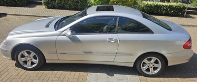Lot 2003 Mercedes-Benz CLK 320 Elegance